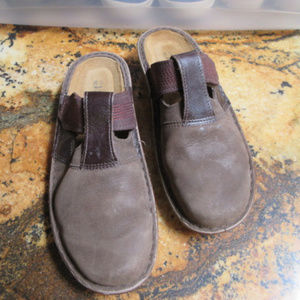 NAOT BROWN SUEDE LEATHER SLIP ON SHOES 38 7